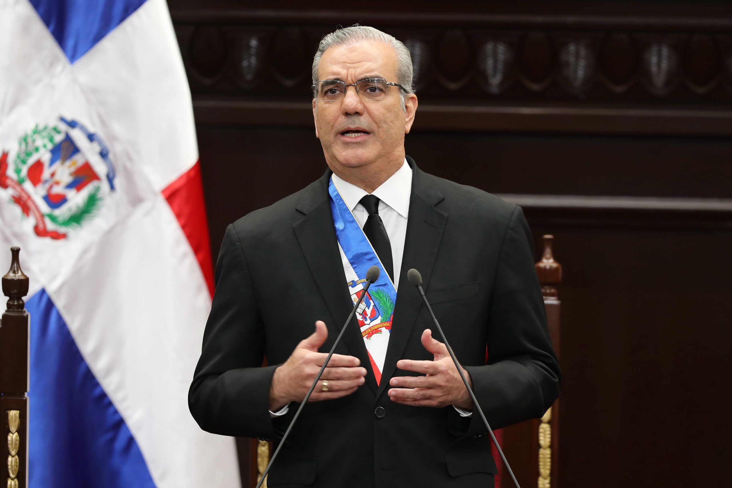Presidente Abinader anuncia reducción de la pobreza en 4.02 puntos ...
