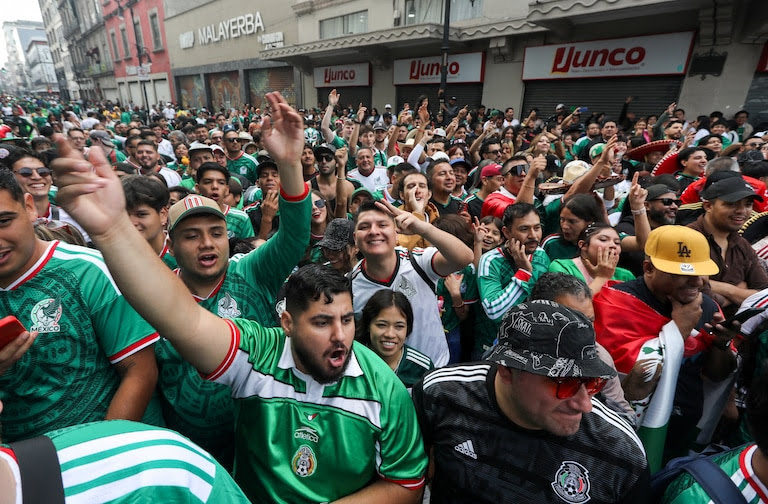 Imagen sobre la otra cara del Mundial en México, mostrando una realidad distinta detrás del evento deportivo.